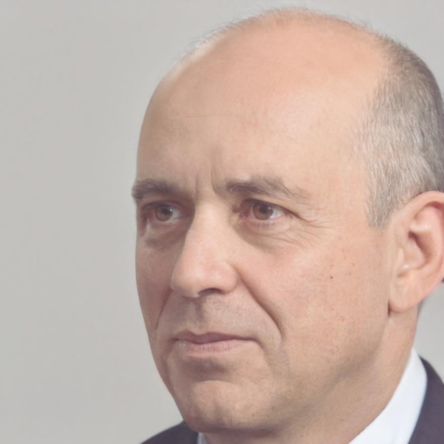 Ing. Alejandro Vega, especialista en tecnología financiera